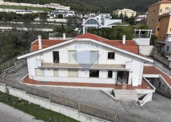 Casa all\'aperto - Hotel Contrada Patariello
 
SNC, San Giovanni Rotondo - foto 3