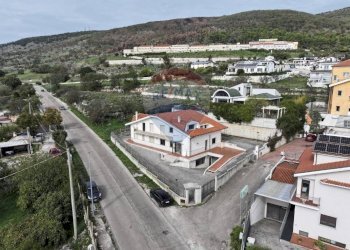 Casa all\'aperto - Hotel Contrada Patariello
 
SNC, San Giovanni Rotondo - foto 18