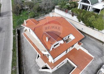 Documenti - Hotel Contrada Patariello
 
SNC, San Giovanni Rotondo - foto 22