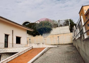 Edificio all\'aperto - Hotel Contrada Patariello
 
SNC, San Giovanni Rotondo - foto 34