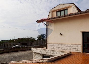 Terrazza - Hotel Contrada Patariello
 
SNC, San Giovanni Rotondo - foto 35