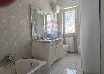 Bagno - Quadrilocale Via Iapigia
 
10, Manfredonia - foto 17
