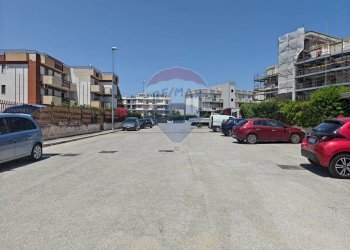 Edificio all\'aperto - Quadrilocale Via Iapigia
 
10, Manfredonia - foto 22