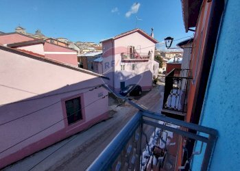 Balcone - Casa indipendente Via De Girolamo
 
1, Faeto - foto 12