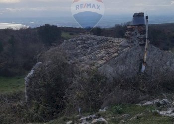 Edificio all\'aperto - Terreno agricolo Contrada Tomaiuolo
 
snc, Manfredonia - foto 6