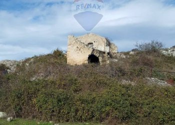 Vista delle montagne - Terreno agricolo Contrada Tomaiuolo
 
snc, Manfredonia - foto 7