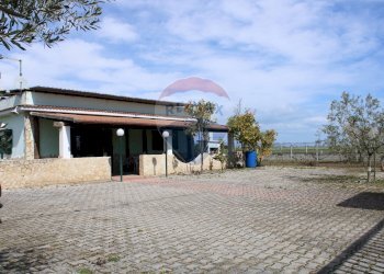 Casa all\'aperto - Rustico Contrada Beccarini - SP 60 - GR3J+68F, Manfredonia - foto 1