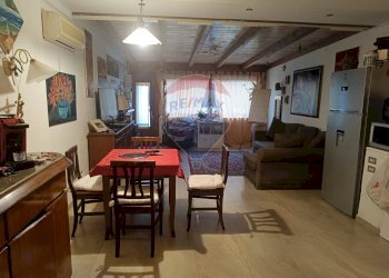 Sala da pranzo - Casa indipendente Sciale degli Zingari
 
B/21, Manfredonia - foto 3