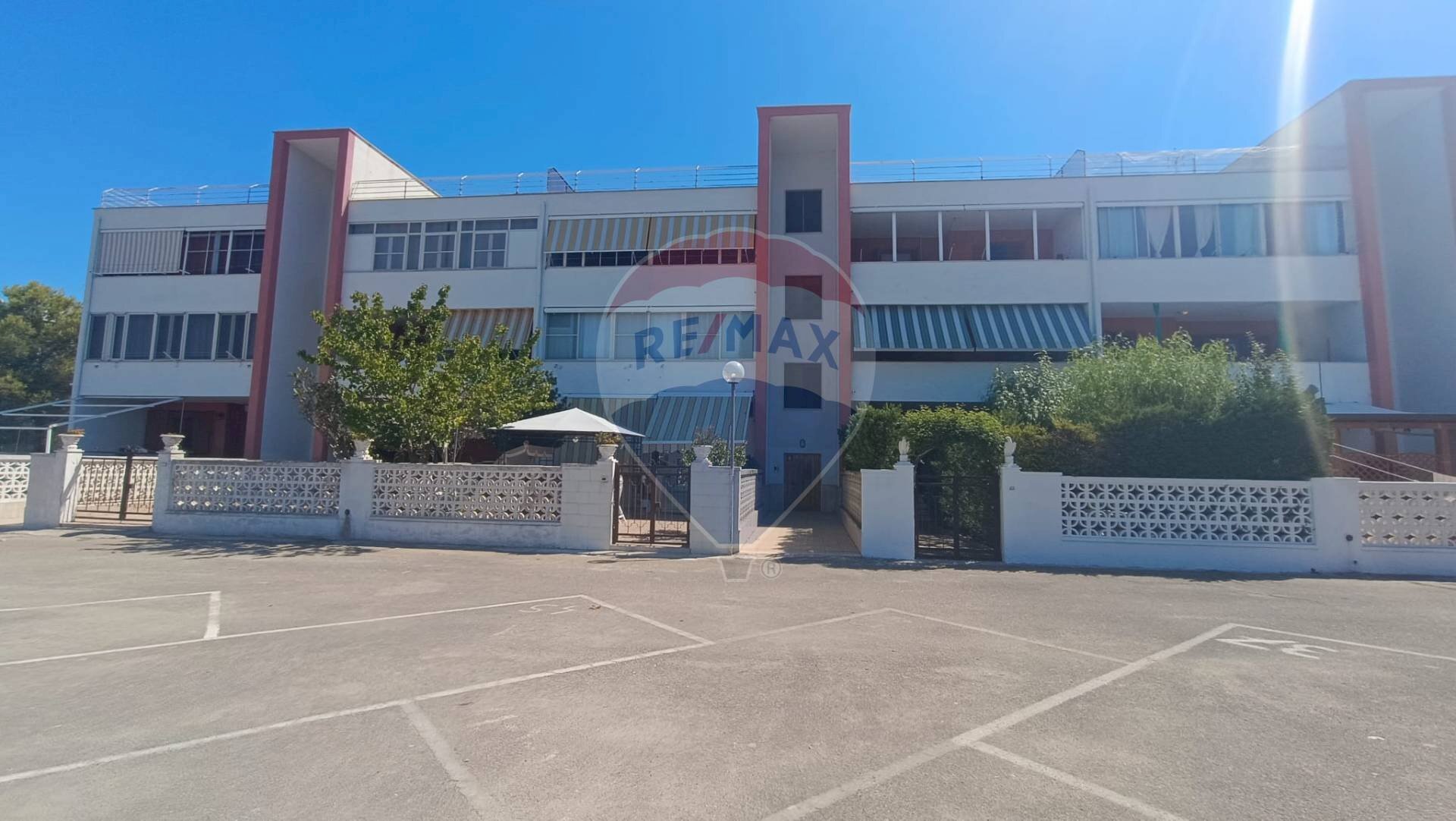 Edificio all\'aperto - Two-room apartment Corso del Sole - Scalo dei Saraceni
 
R10, Manfredonia - photo 2