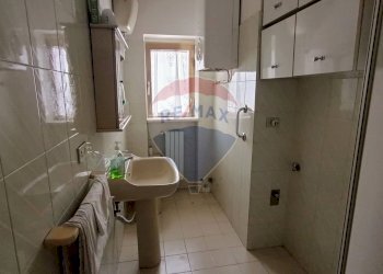 Bagno - Independent house Via Roma
 
65, Castelluccio dei Sauri - photo 12