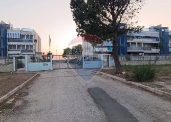Edificio all\'aperto - Trilocale Residence Koronat (Scalo dei Saraceni)
 
snc, Manfredonia - foto 45