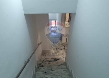 Scale - Casa indipendente Vicolo II Rione Paglia
 
5, Monteleone di Puglia - foto 12