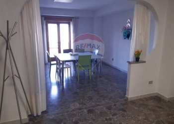 Sala da pranzo - Casa indipendente Vicolo II Rione Paglia
 
5, Monteleone di Puglia - foto 14