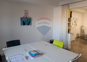 Sala da pranzo - Casa indipendente Vicolo II Rione Paglia
 
5, Monteleone di Puglia - foto 16