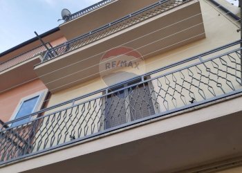 Edificio all\'aperto - Casa indipendente Vicolo II Rione Paglia
 
5, Monteleone di Puglia - foto 24