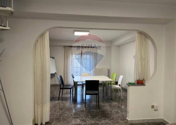 Sala da pranzo - Casa indipendente Vicolo II Rione Paglia
 
5, Monteleone di Puglia - foto 27