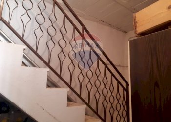 Scale - Casa indipendente Via Sotto Forno
 
50, Rocchetta Sant'Antonio - foto 10