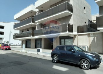 Edificio all\'aperto - Box Via Antonio Valente
 
22, Manfredonia - foto 2