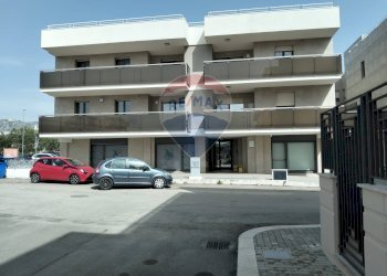 Edificio all\'aperto - Box Via Antonio Valente
 
22, Manfredonia - foto 3