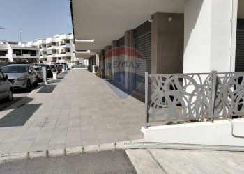 Terrazza - Box Via Antonio Valente
 
22, Manfredonia - foto 4