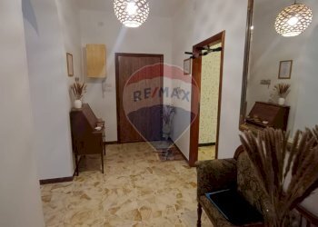 Hall / corridoio - Quadrilocale Corso Vittorio Emanuele III
 
128, Monte Sant'Angelo - foto 23