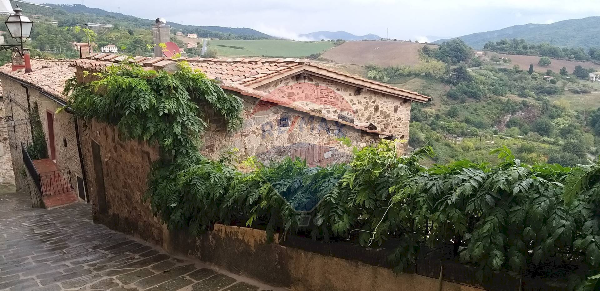 Vista delle montagne - Casa semi indipendente Castelnuovo di Val di Cecina - foto 1