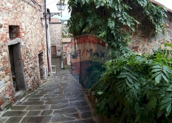 Edificio all\'aperto - Casa semi indipendente Castelnuovo di Val di Cecina - foto 16