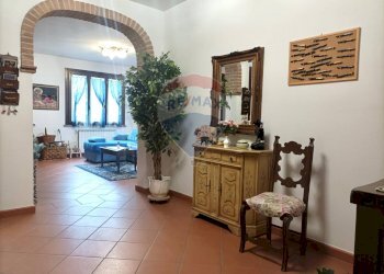 Hall / corridoio - Villa Piombino - foto 10
