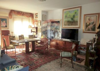 Sala da pranzo - Quadrilocale Follonica - foto 1