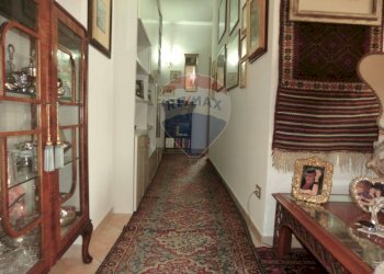 Hall / corridoio - Quadrilocale Follonica - foto 3