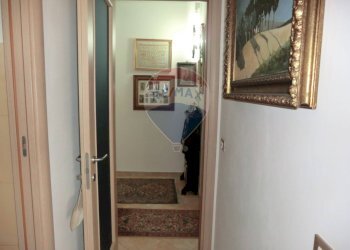 Hall / corridoio - Quadrilocale Follonica - foto 15