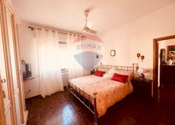 Camera / camera da letto - Apartment Cecina - photo 11