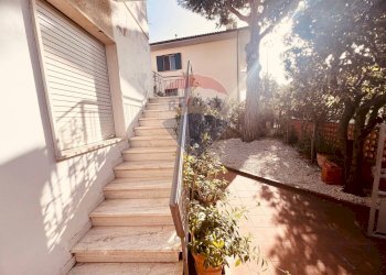 Scale - Apartment Cecina - photo 2