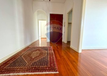 Hall / corridoio - Appartamento Piombino - foto 21