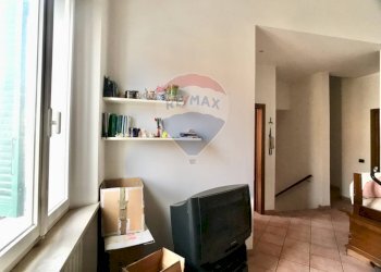 Soggiorno - Apartment via Dante Allighieri
8-10, Cecina - photo 8