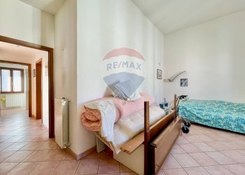 Soggiorno - Apartment via Dante Allighieri
8-10, Cecina - photo 9