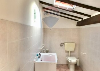 Bagno - Apartment via Dante Allighieri
8-10, Cecina - photo 32
