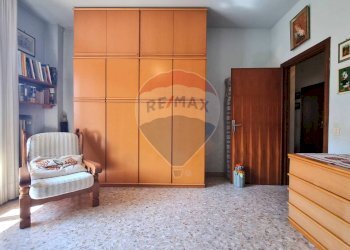 Camera / camera da letto - Appartamento Piazza Ilio Barontini
 
31, Cecina - foto 18