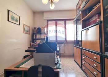 Ufficio - Appartamento Piazza Ilio Barontini
 
31, Cecina - foto 28