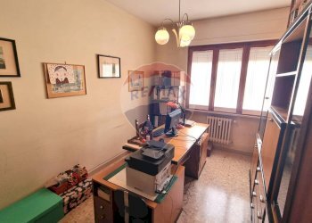 Ufficio - Appartamento Piazza Ilio Barontini
 
31, Cecina - foto 29