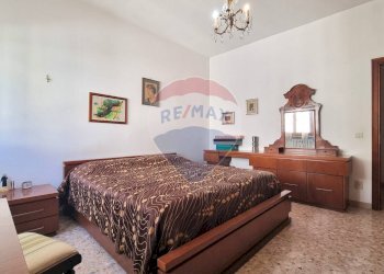 Camera / camera da letto - Appartamento Piazza Ilio Barontini
 
31, Cecina - foto 36