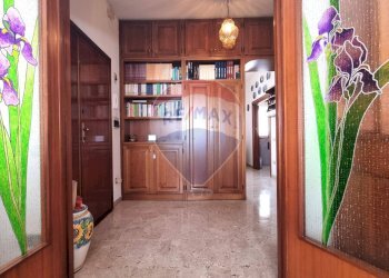 Hall / corridoio - Appartamento Piazza Ilio Barontini
 
31, Cecina - foto 45