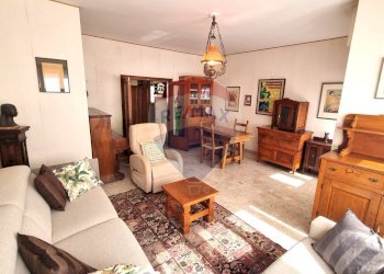 Sala da pranzo - Appartamento Piazza Ilio Barontini
 
31, Cecina - foto 62