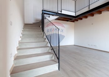 Scale - Terraced Villa Via Pirandello
 
27, Brescello - photo 15