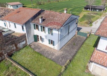 Casa all\'aperto - Casa semi indipendente Via Pomara
 
28, Gazzuolo - foto 2