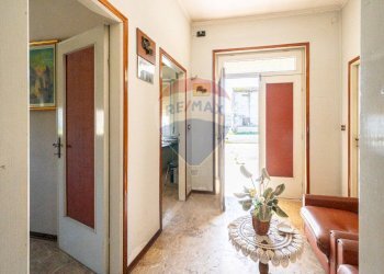 Hall / corridoio - Appartamento VIA CARDUCCI
 
88, Viadana - foto 6