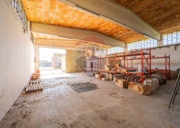 Dispensa di stoccaggio - Appartamento VIA CARDUCCI
 
88, Viadana - foto 18