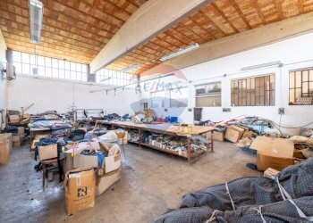 Dispensa di stoccaggio - Appartamento VIA CARDUCCI
 
88, Viadana - foto 19