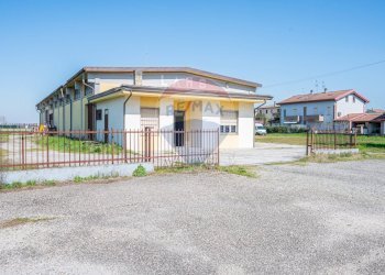 Casa all\'aperto - Appartamento VIA CARDUCCI
 
88, Viadana - foto 1