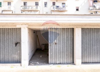 Edificio all\'aperto - Quadrilocale Via Nobis
 
21, Viadana - foto 30